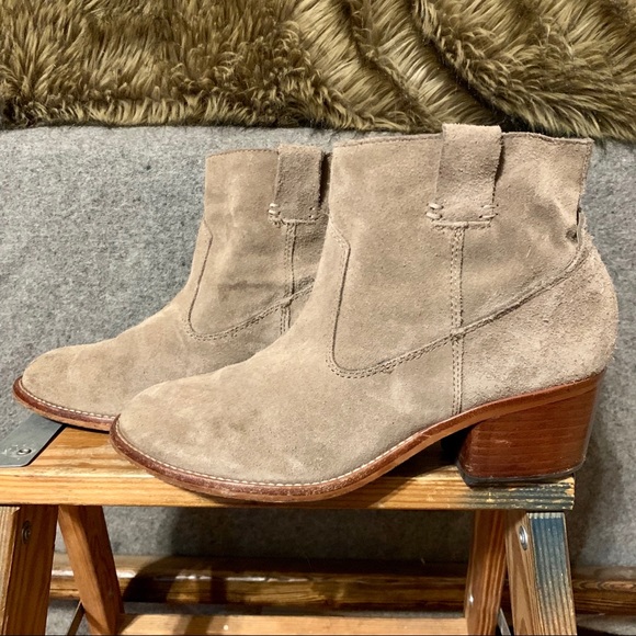 dolce vita taupe suede boots